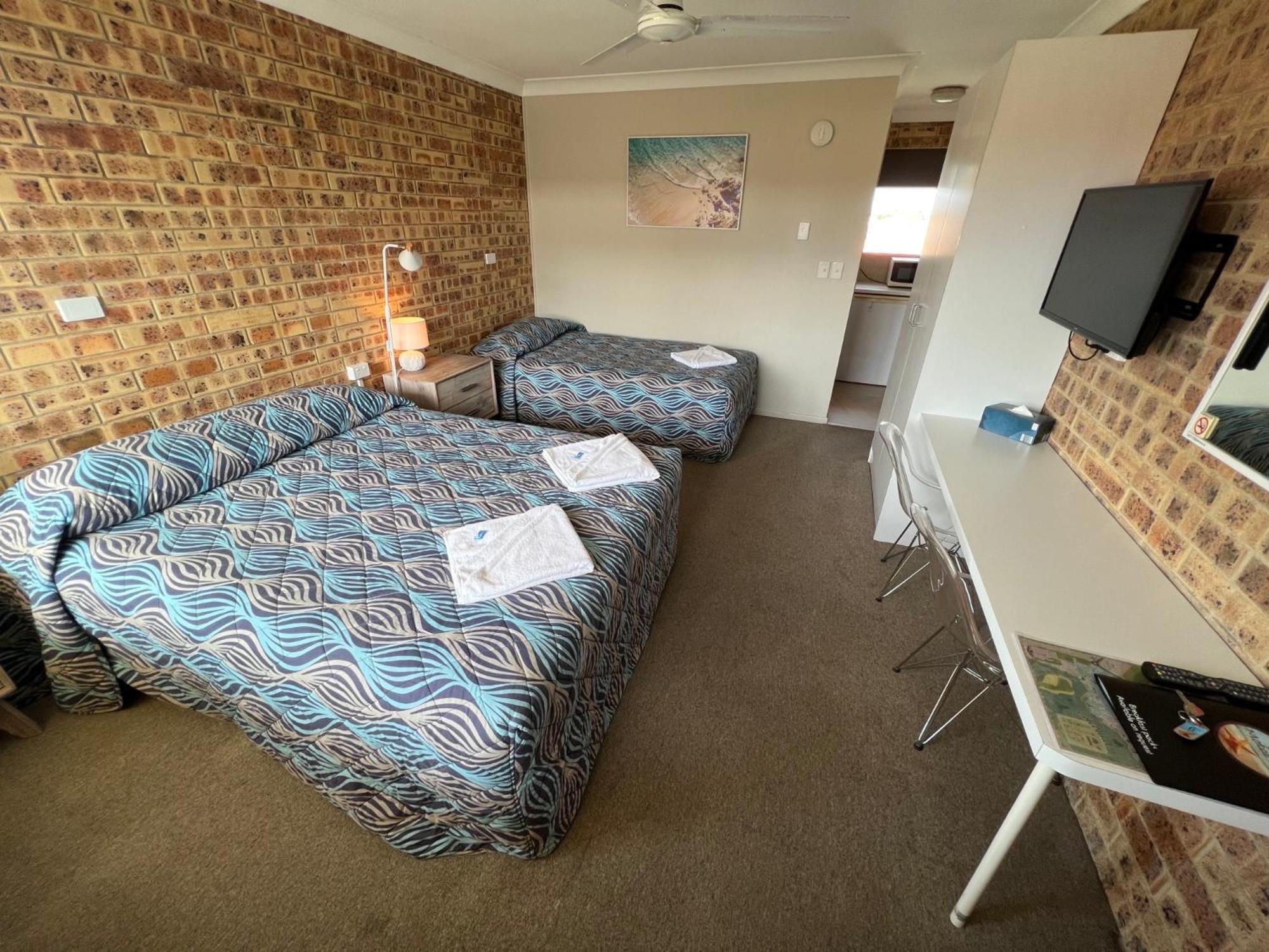 Golden Beach Motor Inn, Caloundra Bagian luar foto