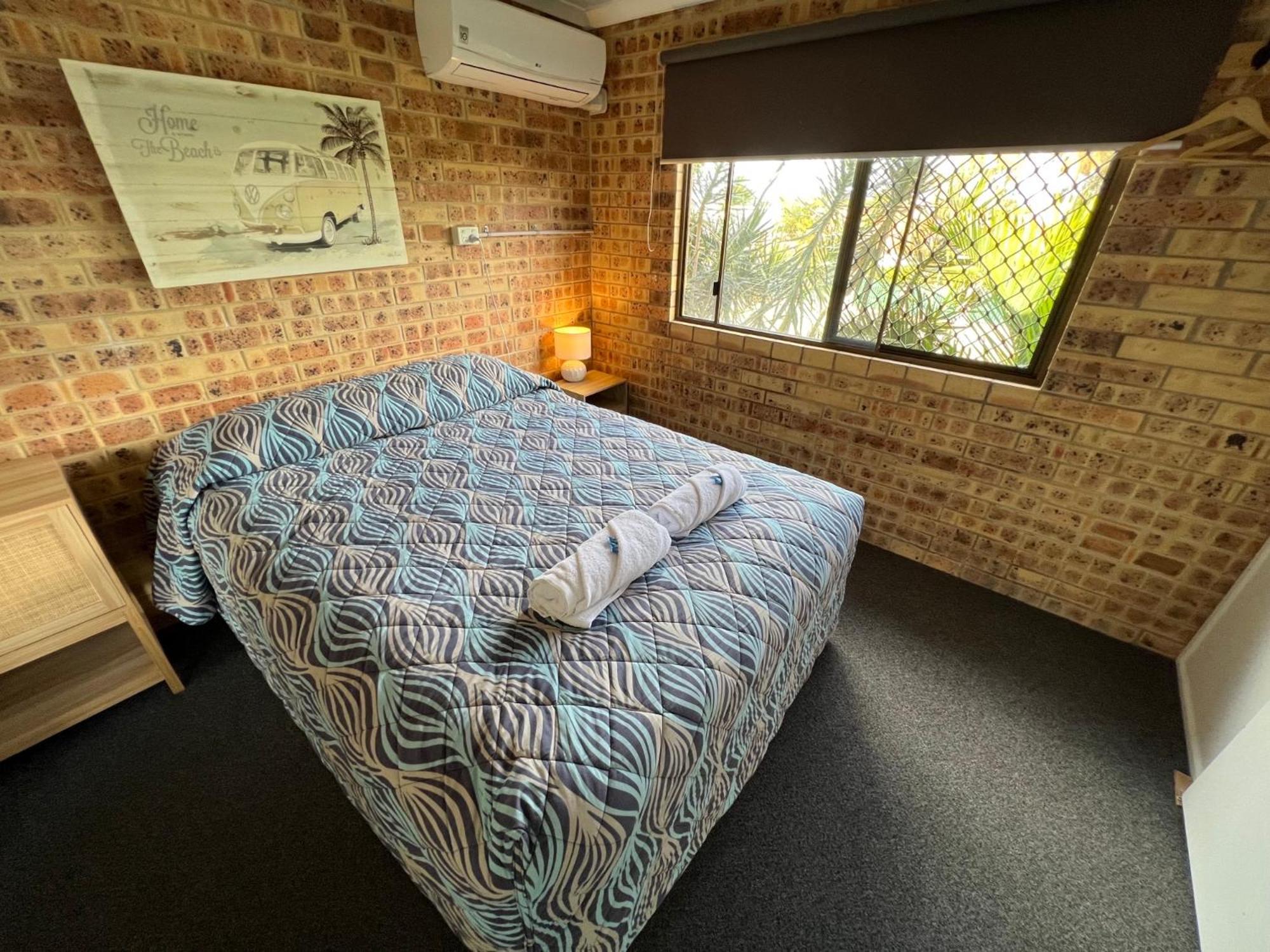 Golden Beach Motor Inn, Caloundra Bagian luar foto