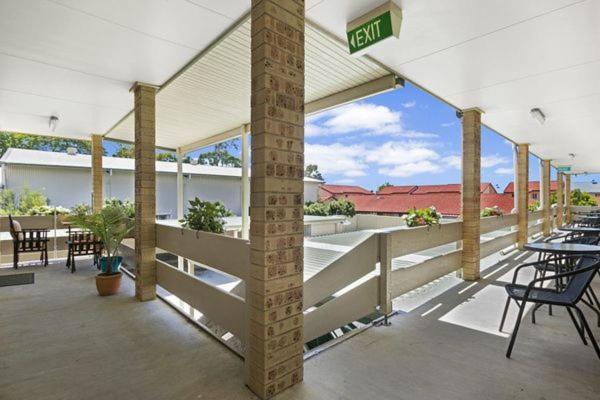 Golden Beach Motor Inn, Caloundra Bagian luar foto