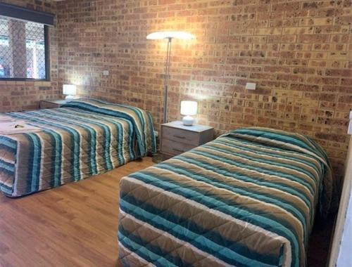 Golden Beach Motor Inn, Caloundra Bagian luar foto